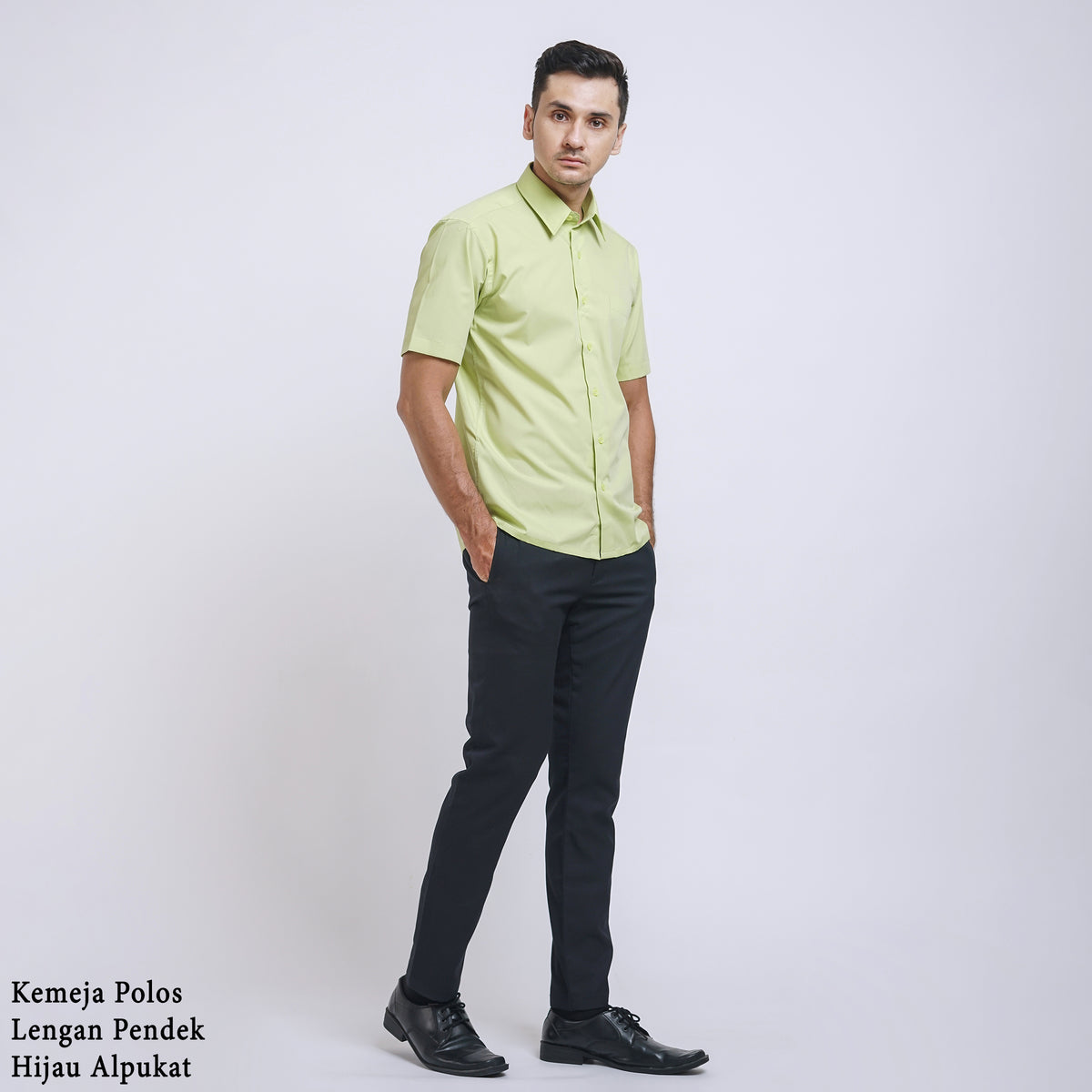 Boss SUPER Kemeja Polos Pria Lengan Pendek Regular Fit Hijau Muda Alpukat