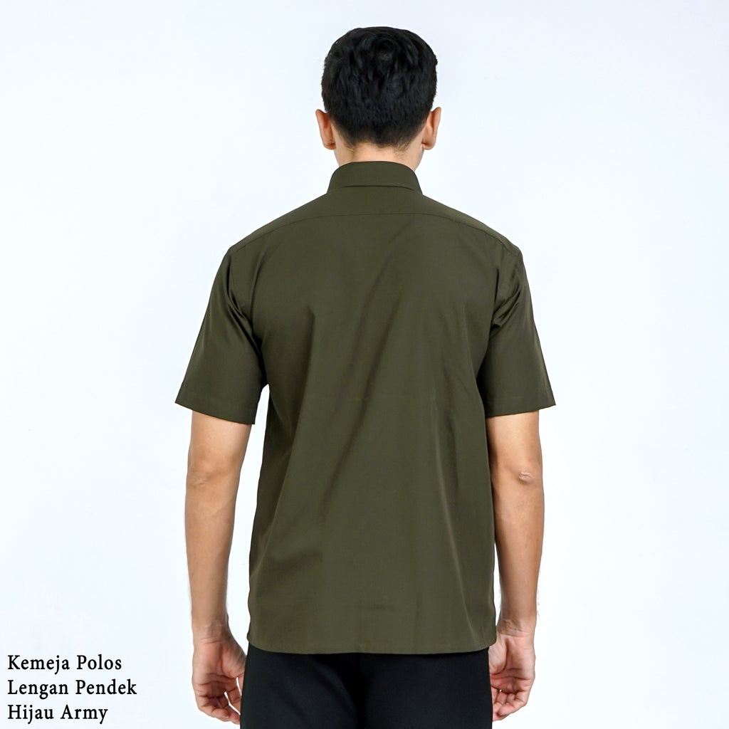 Boss SUPER Kemeja Polos Pria Lengan Pendek Regular Fit Hijau Army