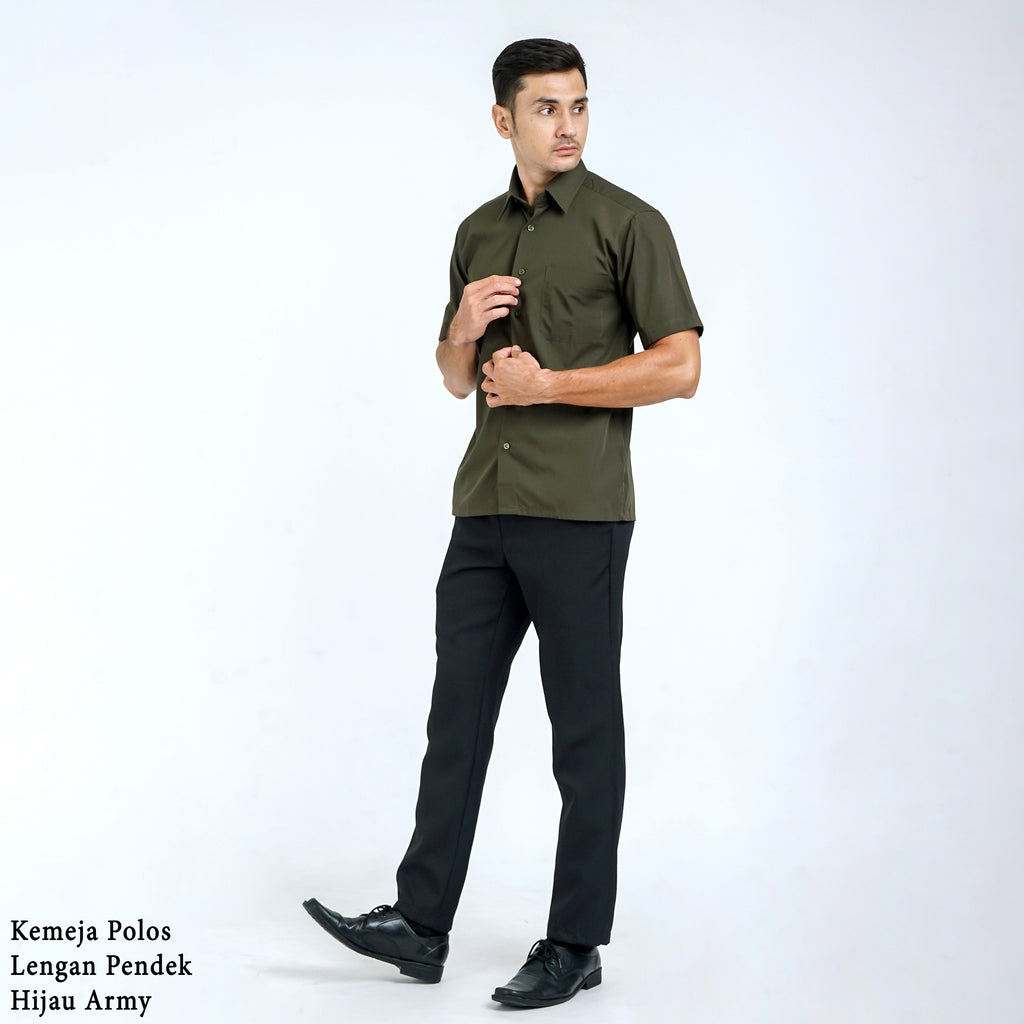 Boss SUPER Kemeja Polos Pria Lengan Pendek Regular Fit Hijau Army