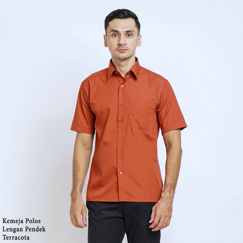 Boss SUPER Kemeja Polos Pria Lengan Pendek Regular Fit Coklat Terracota