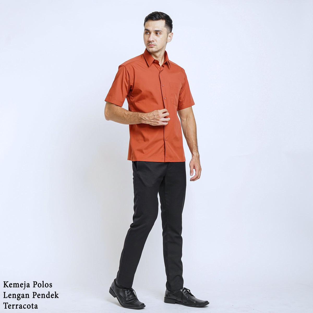 Boss SUPER Kemeja Polos Pria Lengan Pendek Regular Fit Coklat Terracota