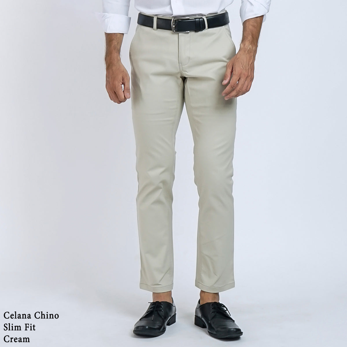 Boss SUPER Celana Panjang Chino Pria Slim Fit Cream