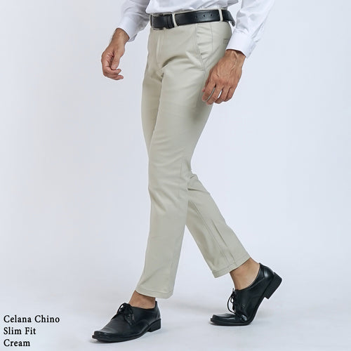Boss SUPER Celana Panjang Chino Pria Slim Fit Cream