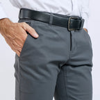 Boss SUPER Celana Panjang Chino Pria Slim Fit Abu