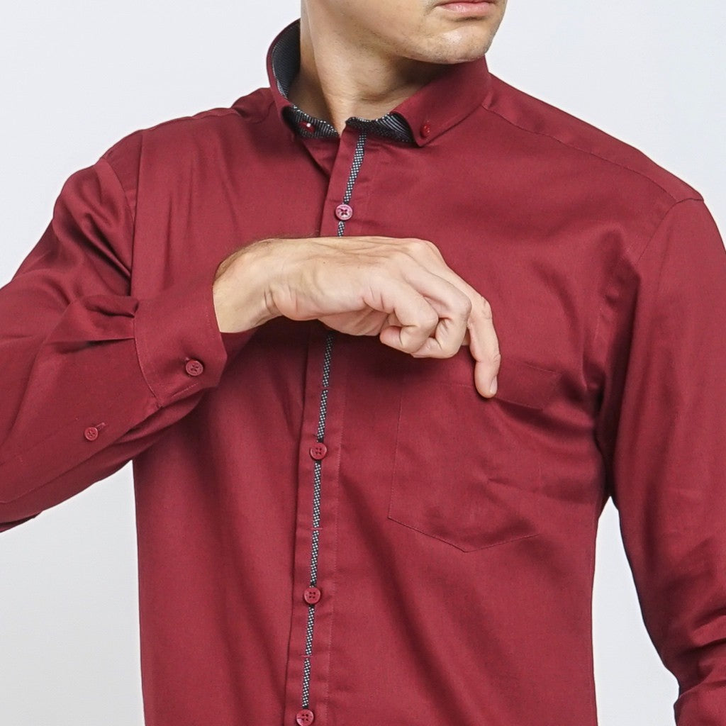 Boss SUPER Kemeja Polos Pria Cotton Pique Kombinasi List Tengah Lengan Panjang Slim Fit PQ04 Merah Maroon